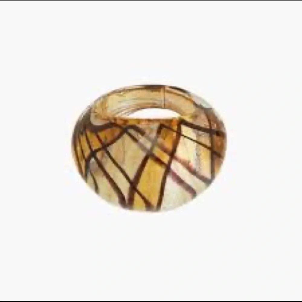 NWT. Zara Limited Edition Golden/Yellow Round Glass Ring. Size S(12).